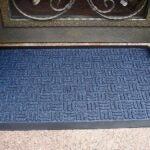 Simple Spaces 06ABSHE-11-3L Door Mat, 30 in L, 18 in W, Non-Woven Surface, Blue