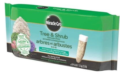 Miracle-Gro 4851612 Tree and Shrub Plant Fertilizer, 1.13 kg Bag, Spike, 15-5-10 N-P-K Ratio