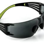 3M SF400G-WV-6 Safety Eyewear, Anti-Fog, Scratch-Resistant Lens, Neon Green/Black Frame