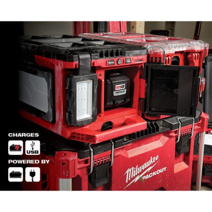 Milwaukee 2357-20 M18 Packout Light/Charger