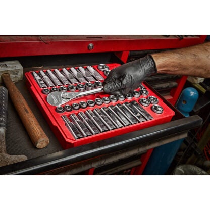 Milwaukee 48-22-9010 1/2" Drive Metric & SAE Ratchet and Socket Set - 47PC