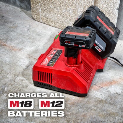 Milwaukee 48-59-1811 M18 & M12 Super Charger