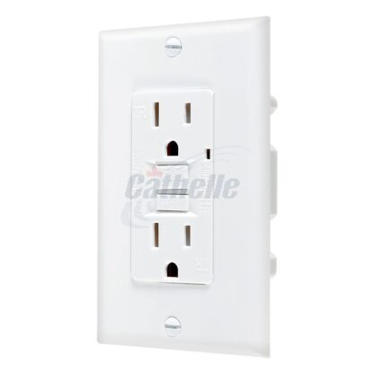 Vista 15 Amp Tamper-Resistant GFCI Outlet, White 3 Pack 5001P