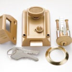 Belwith Products 1105 Brass Night Latch & Cylinder