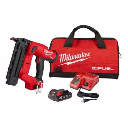 Milwaukee 2746-21CT M18 Fuel 18-Gauge Brad Nailer Kit