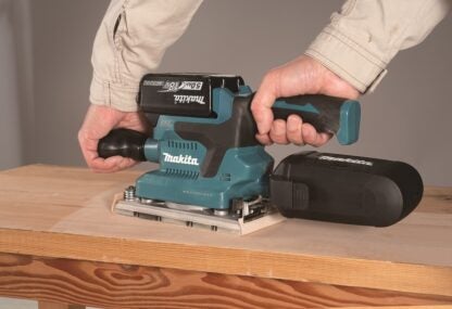 Makita DBO380Z LXT Bushless Finishing Sande 18V Bae Unit