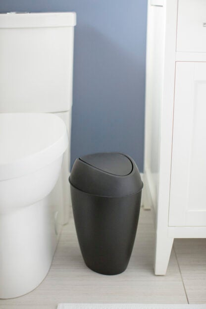 Umbra 1009613-040 9 L Twirla Trash Can - Black