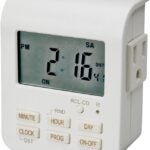 Woods 50009 Digital Timer, 15 A, 125 V, 1875 W, 3 -Outlet, 7 days Time Setting, 20 On/Off Cycles Per Day Cycle